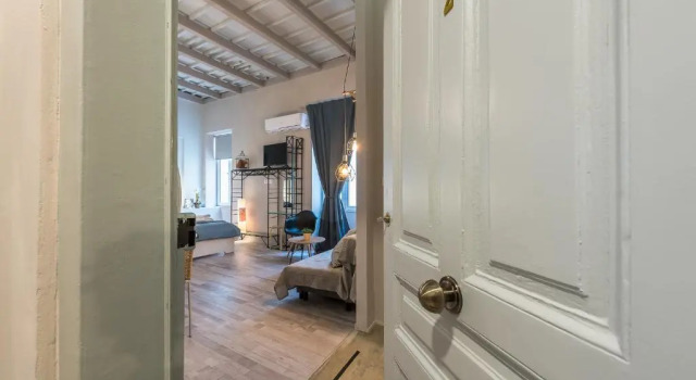Plaka Akrokeramo House #2, Забронировать Отель Афины Острова Саронического залива - Аттика, рядом с Холм Филопаппос