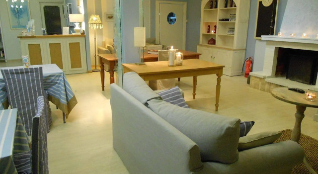 Aggelos Hotel, Prenota Hotel Agios Andreas Messinias Messinia