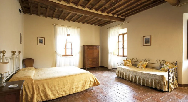 Fattoria Solaio, Book Hotel Radicondoli Val D'Elsa