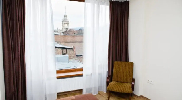 Guest House Maia, Забронировать Гостевой дом Вера Тбилиси, рядом с Концертный зал Тбилиси