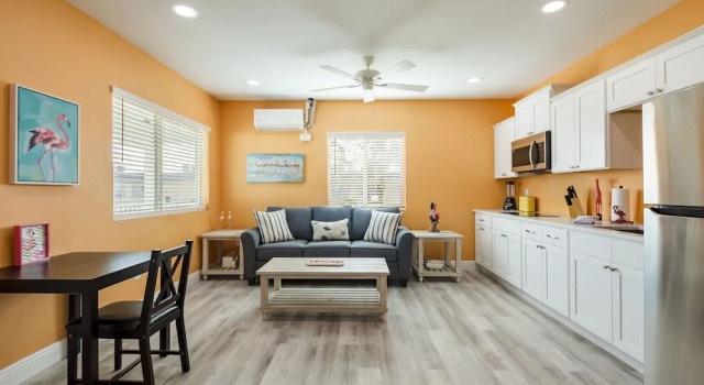 Люкс Deluxe The Lofts at St Pete Beach