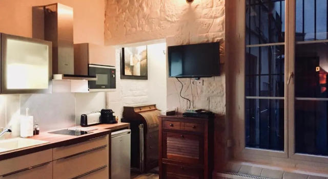 Студия Deluxe Charming Studio Notre-Dame