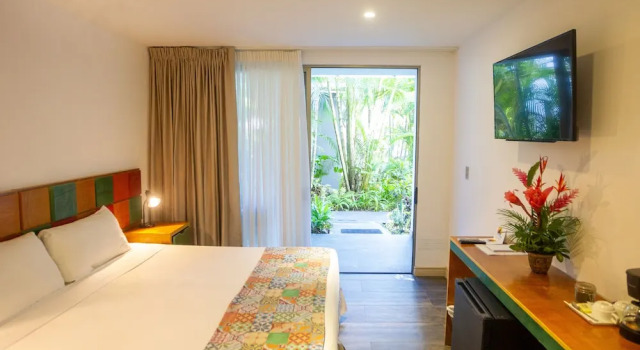 Двухместный номер Standard с балконом La Vela Boutique Hotel