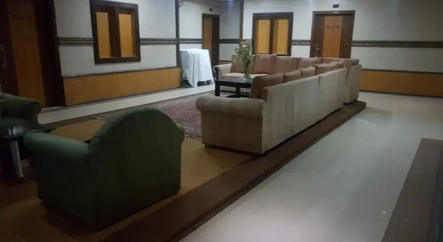 Empire Hotel Peshawar, Rezervasyon Otel Peşaver Federally Administered Tribal Area