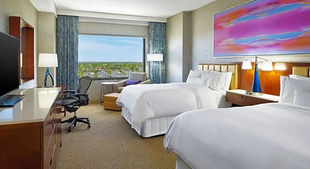 Четырёхместный люкс c 1 комнатой The Westin Chicago Northwest