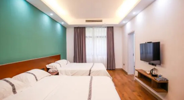 Семейный люкс Hua Ting·Lovers Zhangjiajie Mountain View Leisure Vacation Villa (Wulingyuan Scenic Area Branch)