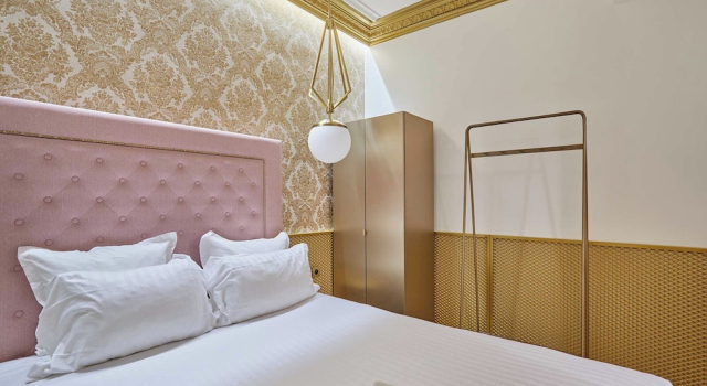 Sublim Ac-3 BDR Montaigne/arc de Triomphe, Забронировать Апарт-отель Отели Парижа с парковкой, рядом с Свято-Троицкий собор и Русский православный духовно-культурный центр, Парковка