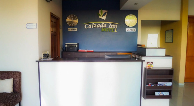 Hotel Calzada Inn