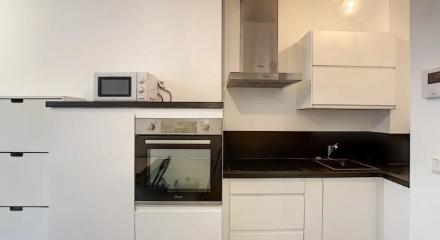 Brand New Studio in City Center