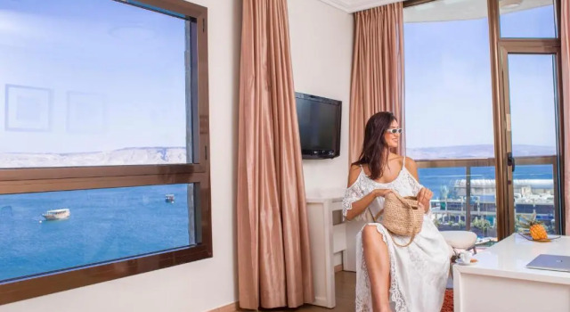 Люкс Caesar Premier Tiberias Hotel