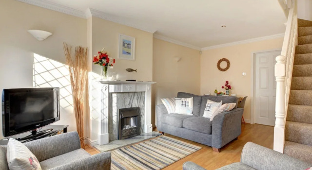 Modern Holiday Home in Padstow With Private Garden, Varaa Hotelli 3 tähden hotellit kohteessa Cornwall, 3*