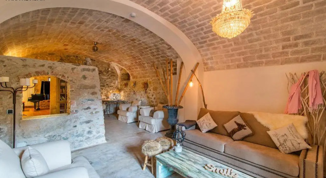 Коттедж Mas Carreras 1846 HISTORIC LUXURY HOUSE