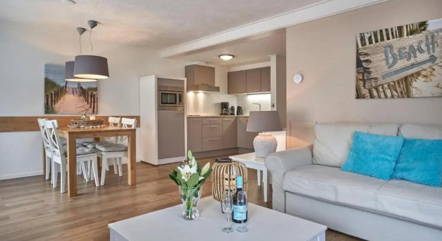 Апартаменты Apartments Four Seasons Voorstraat