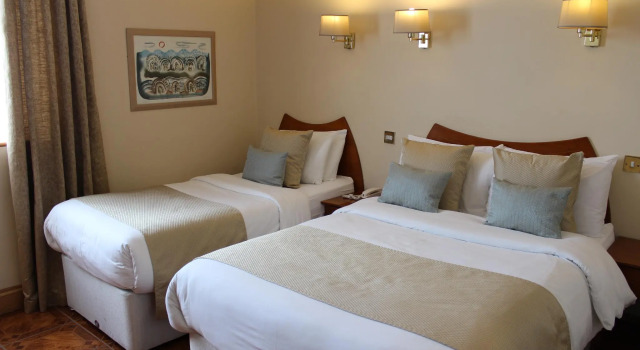 Семейный номер Standard Uppercross House Hotel