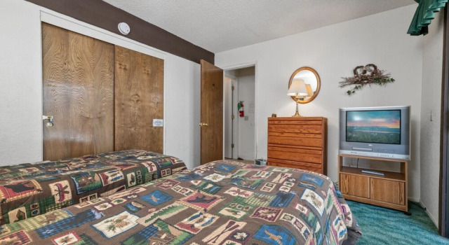 Boulder Bay Chalet Condo-mountain Charm Condo With Lake View And Wifi. 2 Bedroom Condo, Réserver Chalet Big Bear Lake 