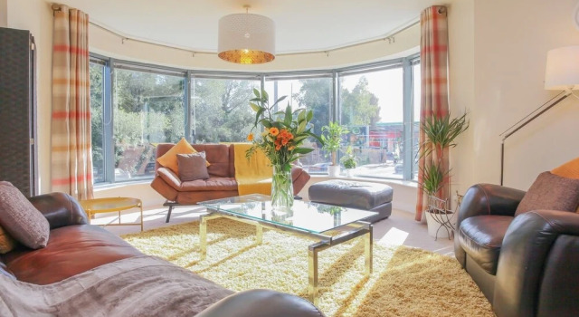 Royal Apartment Upper Lisburn Road
