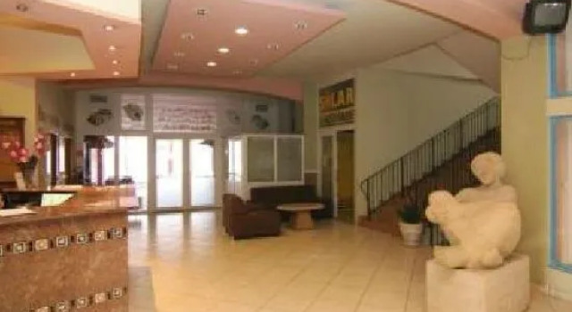 Hotel Atrium, Rezervovat Hotel Hotely v Malacky s parkováním, Parkování