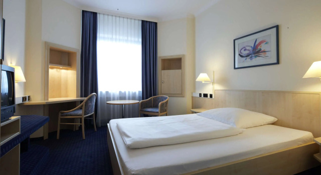 Двухместный номер Business InterCityHotel Ulm