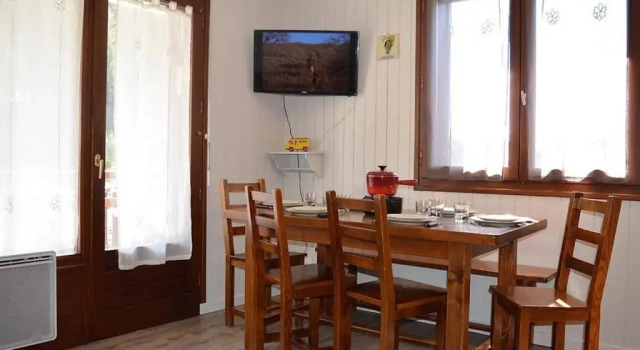 Appartement Le Grand-Bornand, 2 pièces, 4 personnes - FR-1-241-78