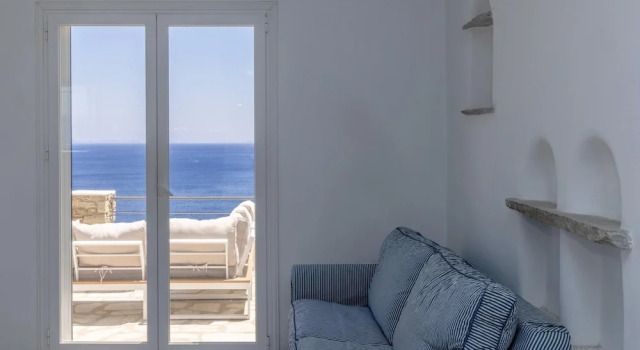 Вилла Aegean Whispers Sea Front Villa in Tinos