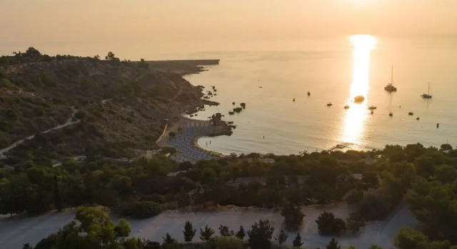 Sanders Konnos Bay Nefeli - Fabulous 5-bedroom Villa On the Beach Front, Varaa Villa Protarás Famagusta