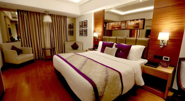 Hotel Madin