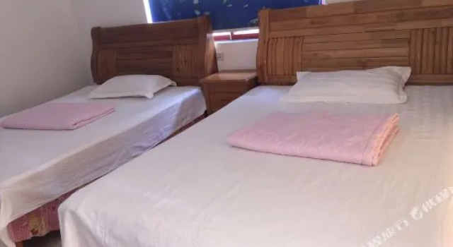 Yangshuo Yuanyuan Hotel (20 yuan Xianggongshan Scenic Area)