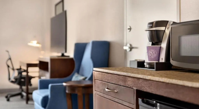 Двухместный номер Deluxe Hilton Garden Inn Stony Brook