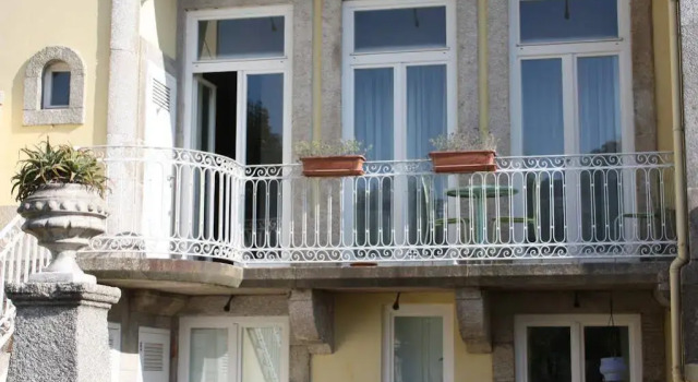 Oporto City Flats - Ayres Gouvea House, Забронировать Отель Порту Регион Порту, рядом с Канатная дорога Гайя