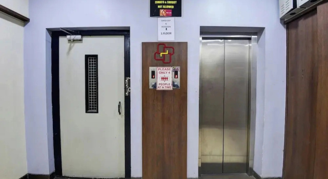 Glitz Hotels Devanshi Inn