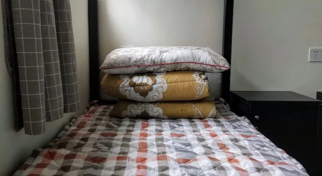 Кровать в общем номере (мужской номер) Loving Chengdu Youth Hostel