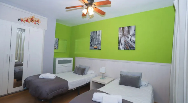 Apartamento Differentflats Sama, Забронировать Апартаменты/квартира Отели Tarragonès с парковкой, Парковка