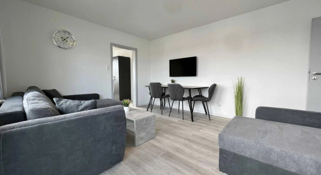 Nujen - Hotel und Apartment Stuttgart Zuffenhausen
