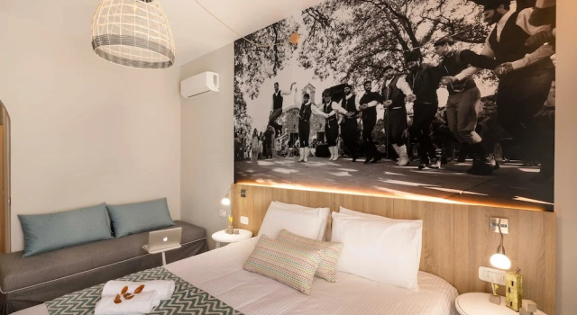 Номер Deluxe с балконом Sofia Hotel