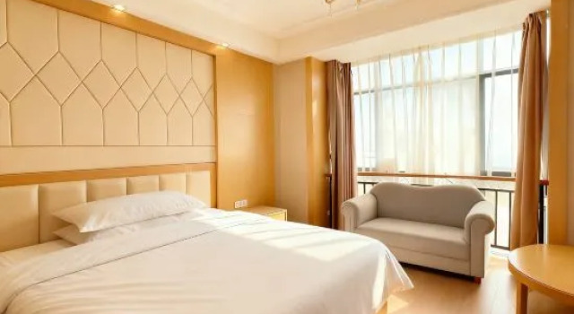 Люкс Vienna Hotel (Liuyang River Bridge Pedestrian Street)