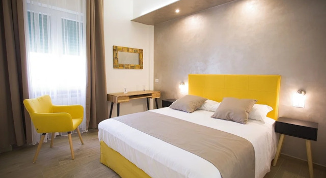 Deluxe Zimmer mit Stadtblick PVrooms