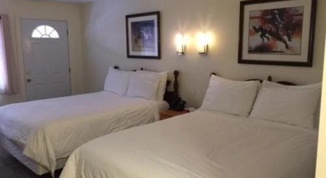 Spruce Hill Resort & Spa, Prenota Resort 108 Mile Ranch Cariboo Chilcotin Coast