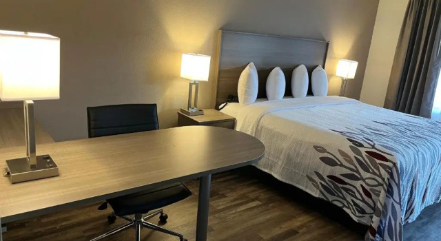 Номер Superior Red Roof Inn & Suites Wilkesboro
