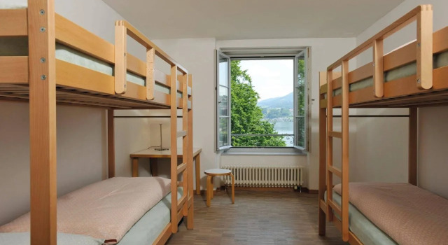 Richterswil Youth Hostel, Забронировать Хостел Отели кантона Швица с парковкой, Парковка