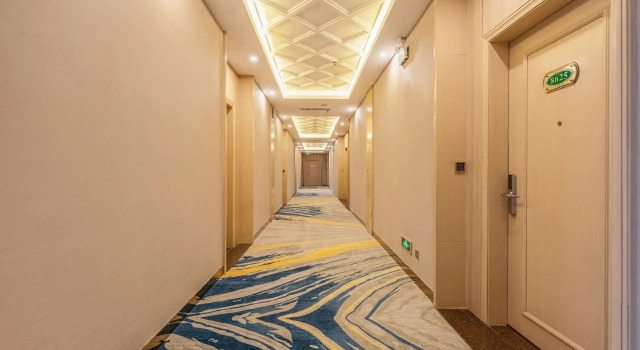 Vienna Classic Hotel (Dongguan Humen Xiaojiejiao), Boek Hotel Hotels in Guangdong met parkeren, Parkeren