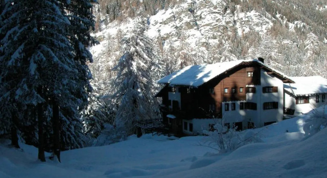 Albergo Villa Anna Maria, Buchen Sie Villa Ayas Champoluc