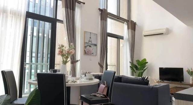 Апартаменты с видом на бассейн My Misto Homestay, Riverson Soho
