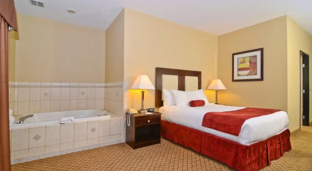 Двухместный номер Standard Best Western Macomb Inn