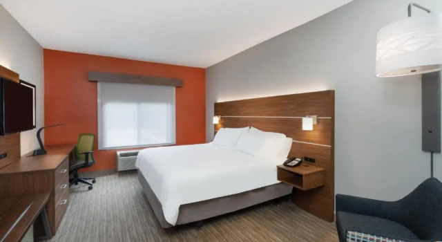 Номер Standard Holiday Inn Express & Suites Tell City by IHG