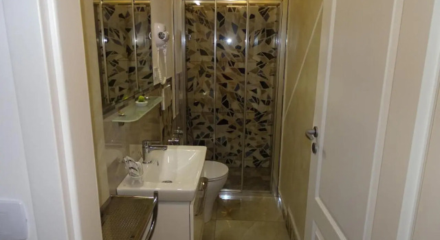 Water Lily Apartment Studio 2 cu parcare gratuita, Varaa Huoneisto Oradea 