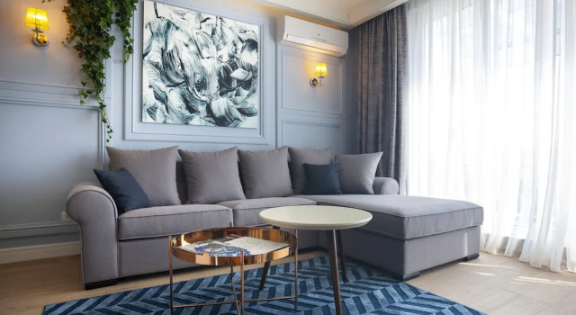 Апартаменты с балконом Dj City Vista Luxury Apartments