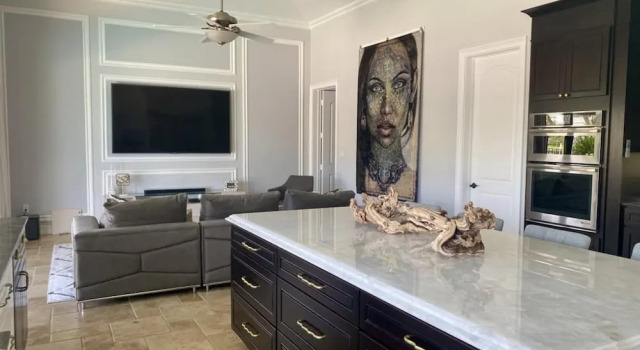 5 Bedroom Luxe Villa on Deep Water Intracoastal, Buchen Sie Villa SPA-Hotels in Deerfield Beach, SPA