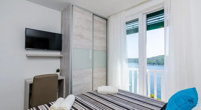 Apartments Lazarin