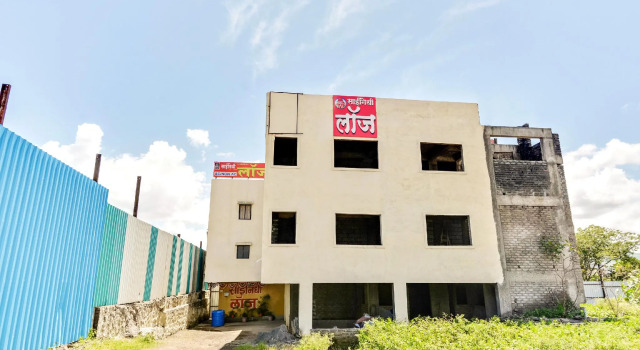SPOT ON 61720 Hotel Sainidhi