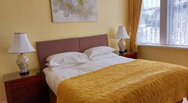 Two Beaches, Book Bed and Breakfast Paignton Devon